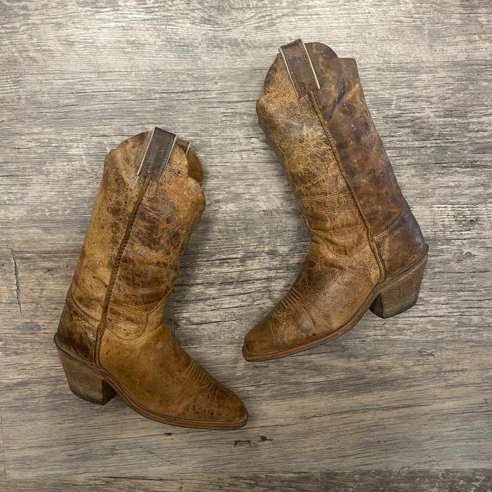 Justin Cowboy boots